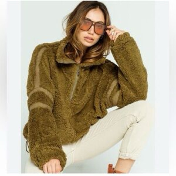FP Movement by Free People Jackets & Blazers - FP Movement Nantucket Zip-Up Sherpa Pullover Jacker in Army Green - Size Small